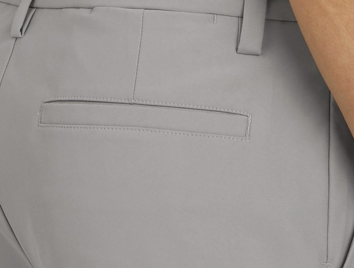 Dockers Men’s Tech Chino Pants Size 34 x 30 Grey NEW