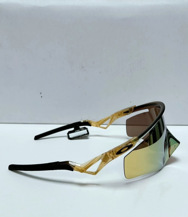 Oakley QNTM Kato OO9481D Sunglasses, Gold Frame, Gold Lenses