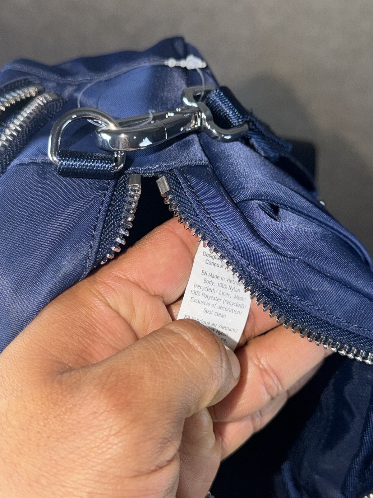 Lululemon Everywhere Crossbody 2L Metal Hardware Color Club Blue/Silver