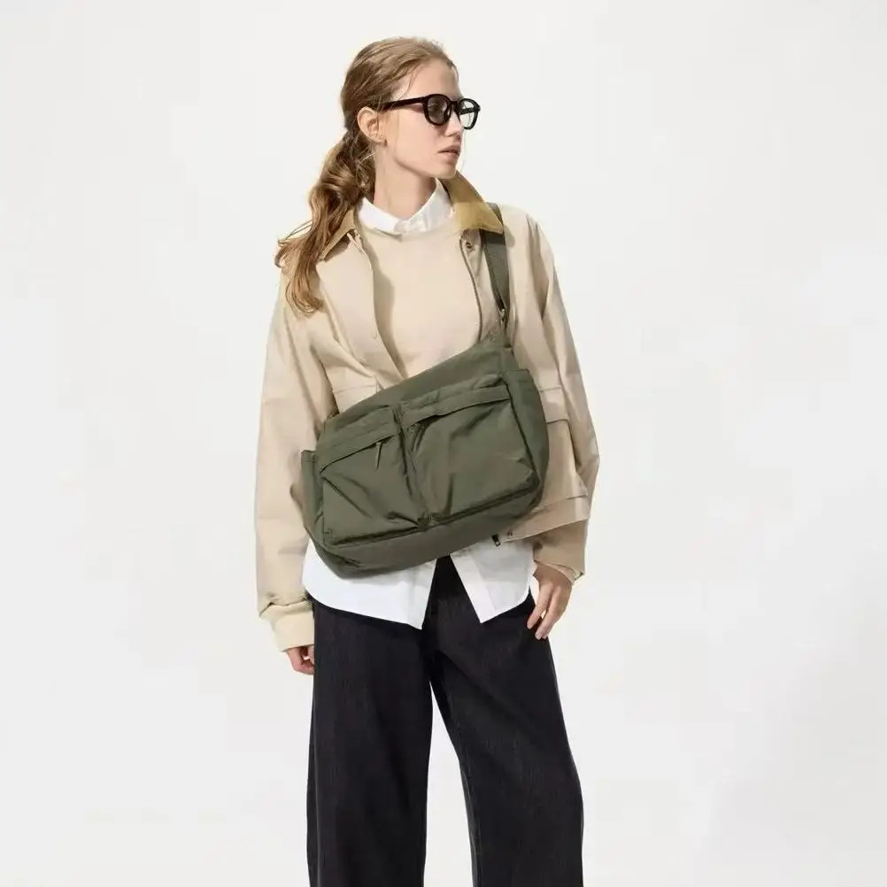 UNIQLO Casual Multi-pocket Messenger Bag Men Women Shoulder Bag Travel Sport Bag