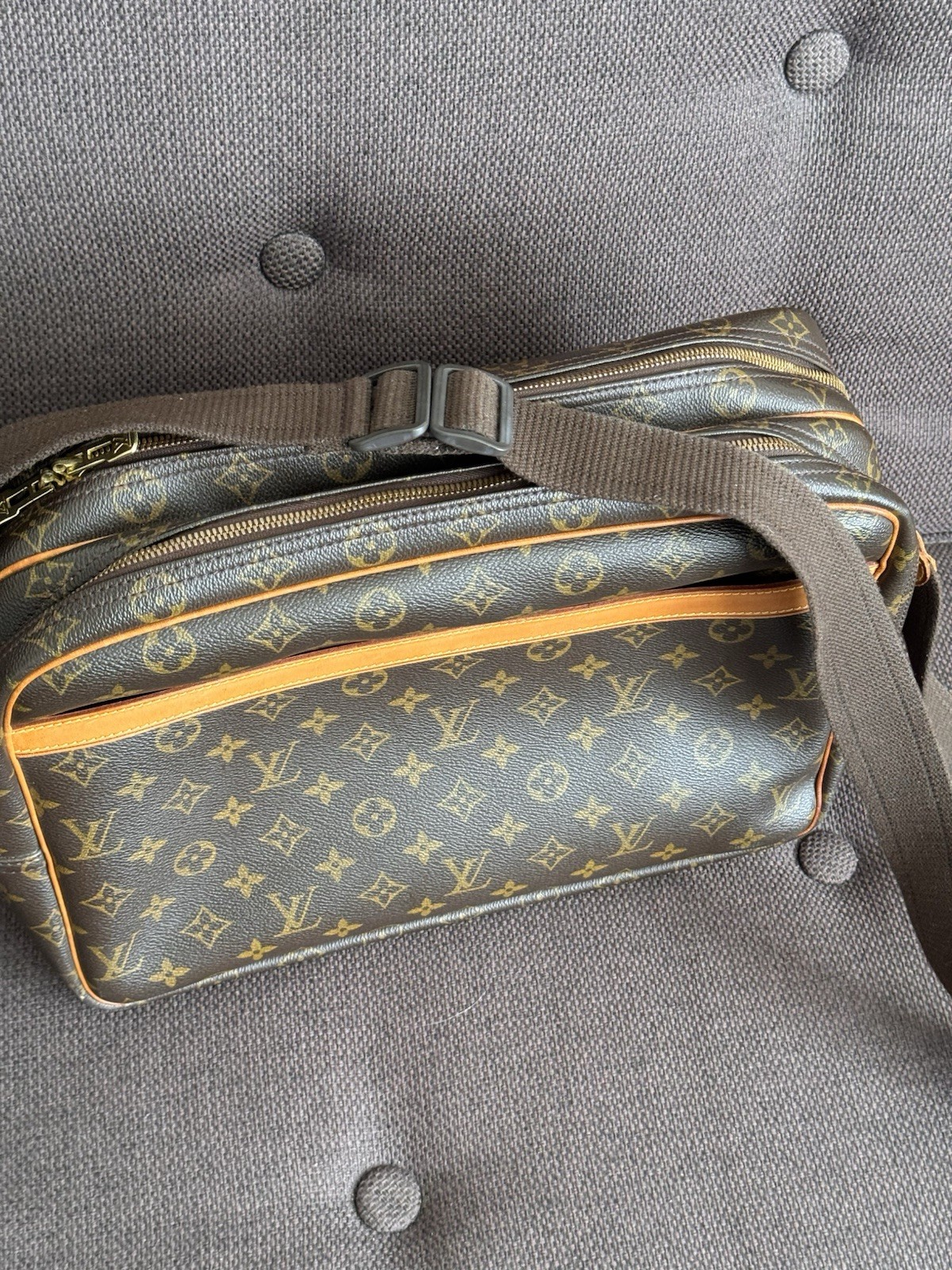 Louis Vuitton Reporter Bag Monogram Canvas GM