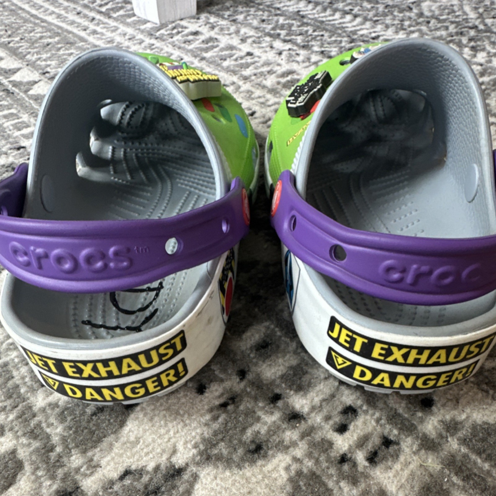Crocs Toys Story Buzz Lightyear Size J5 Or Men’s 5 Or Women’s 7 Used