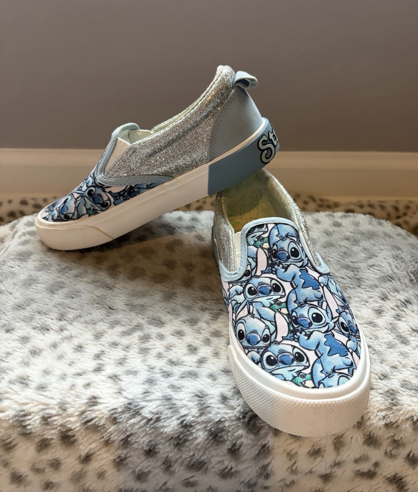 Disney GroundUp Lilo & Stitch Girls Slip-On Sneaker Shoes 1 Glitter Canvas Blue