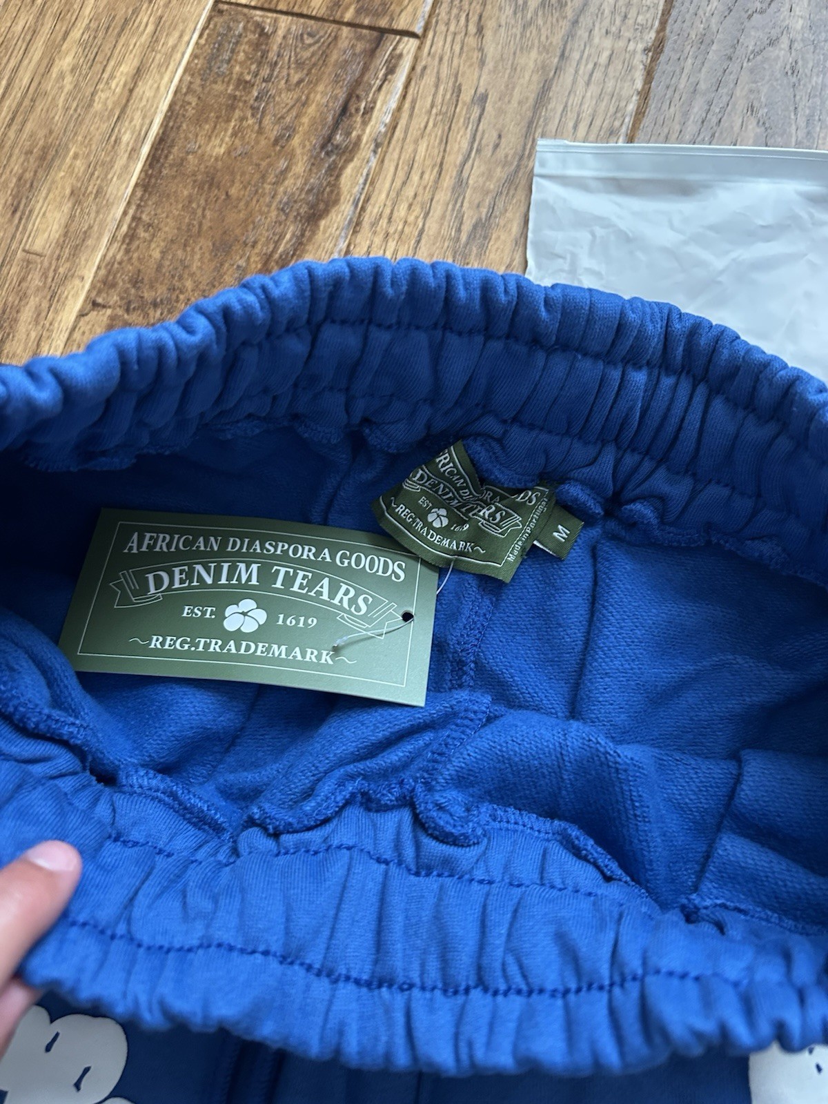Blue Demin Tear shorts size M