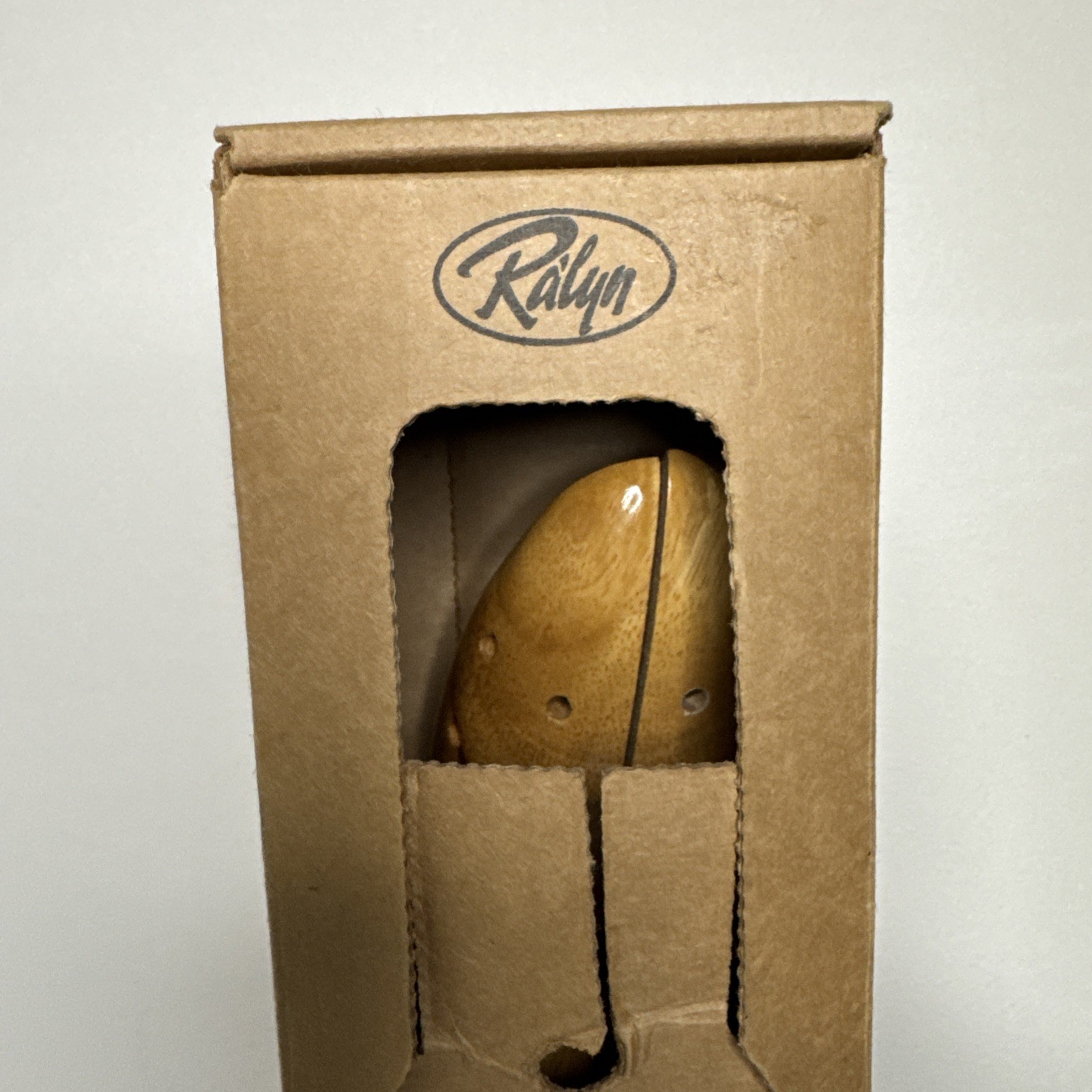 Ralyn Professional Wood Shoe Stretcher Size Hi 2 – Justin Blair & Co. Heels