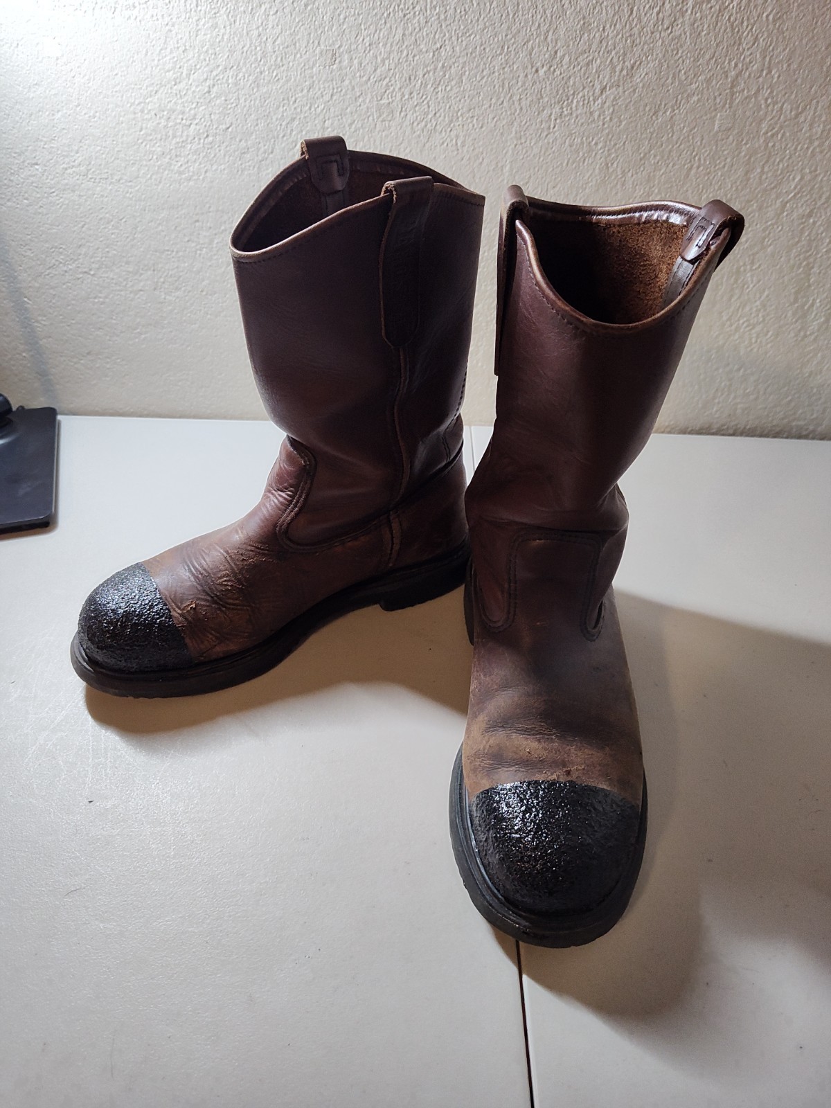 Red Wing Shoes 2231 Slip On Steel Toe Boots w. KG’s Boot Guard – US Size 8