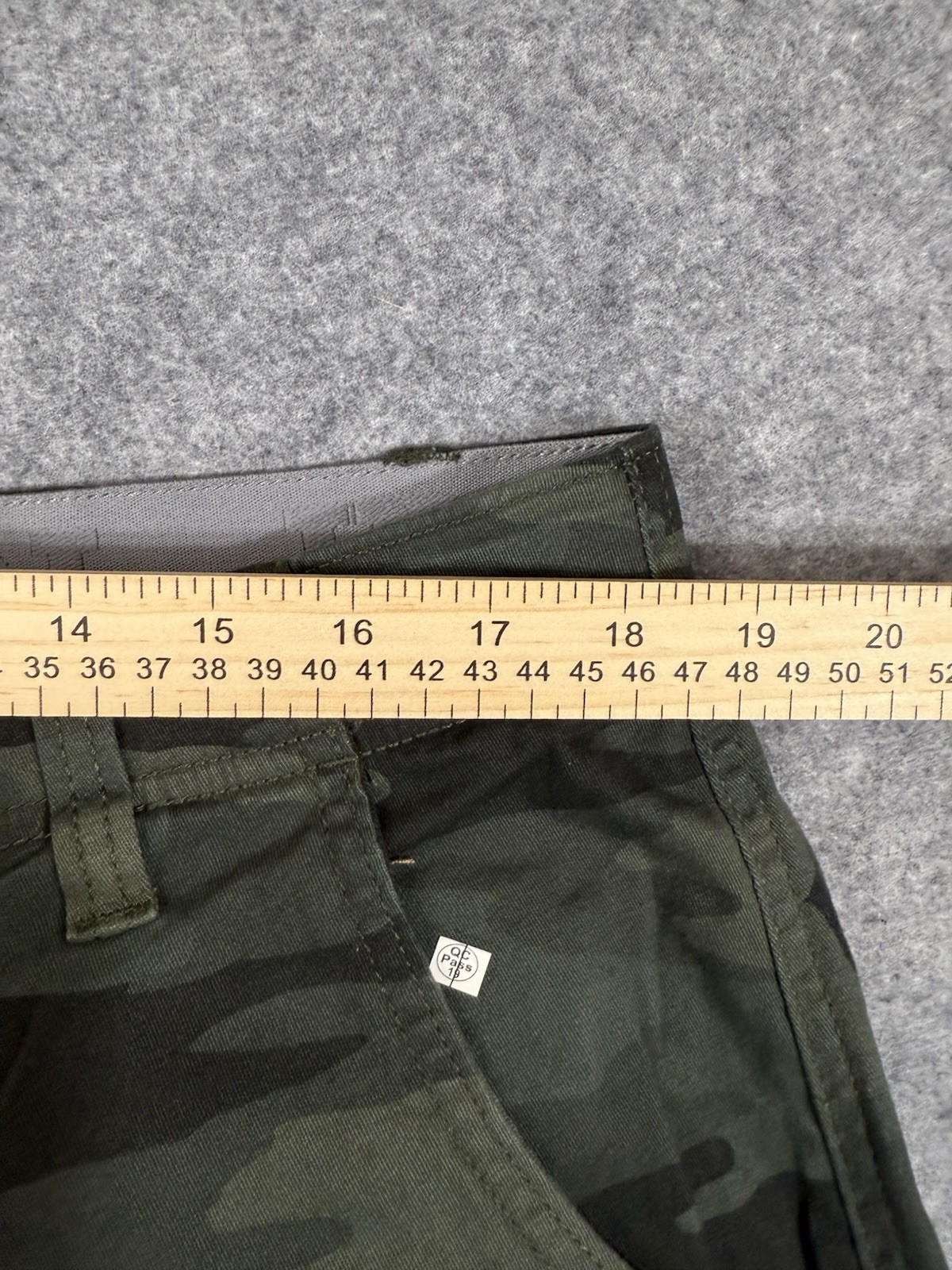 Iron Co Jungle Camo Cargo Shorts Men Size 36X10 Green Camouflage Stretch NWT