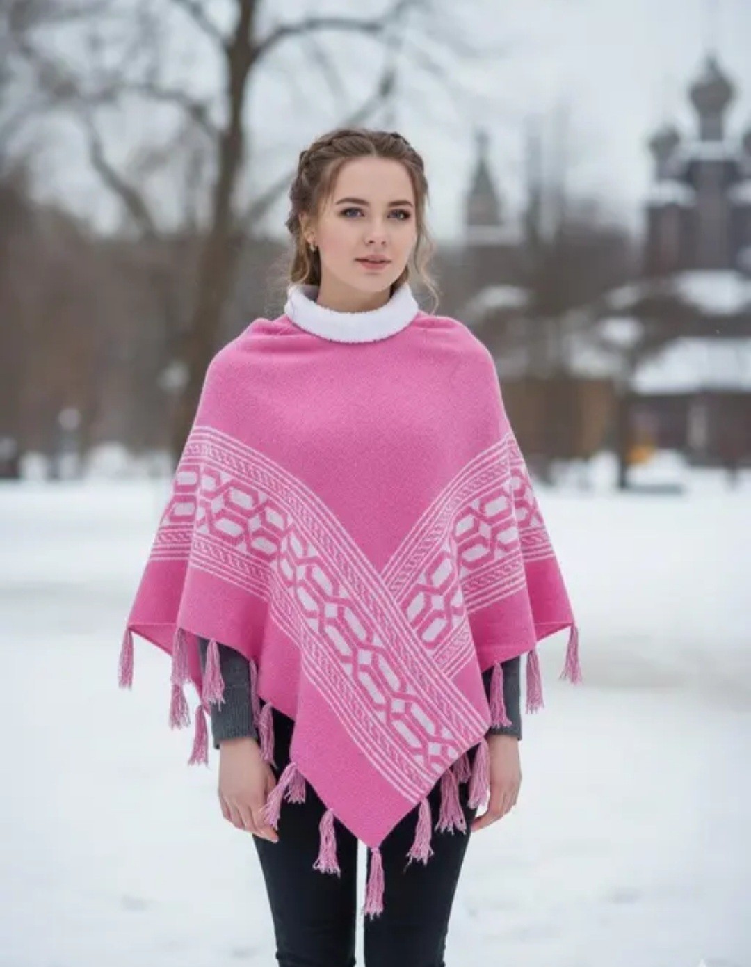 Women Knitted Poncho Very Elegent Stylish. Very Cozy For Winter Wear. Free Size.