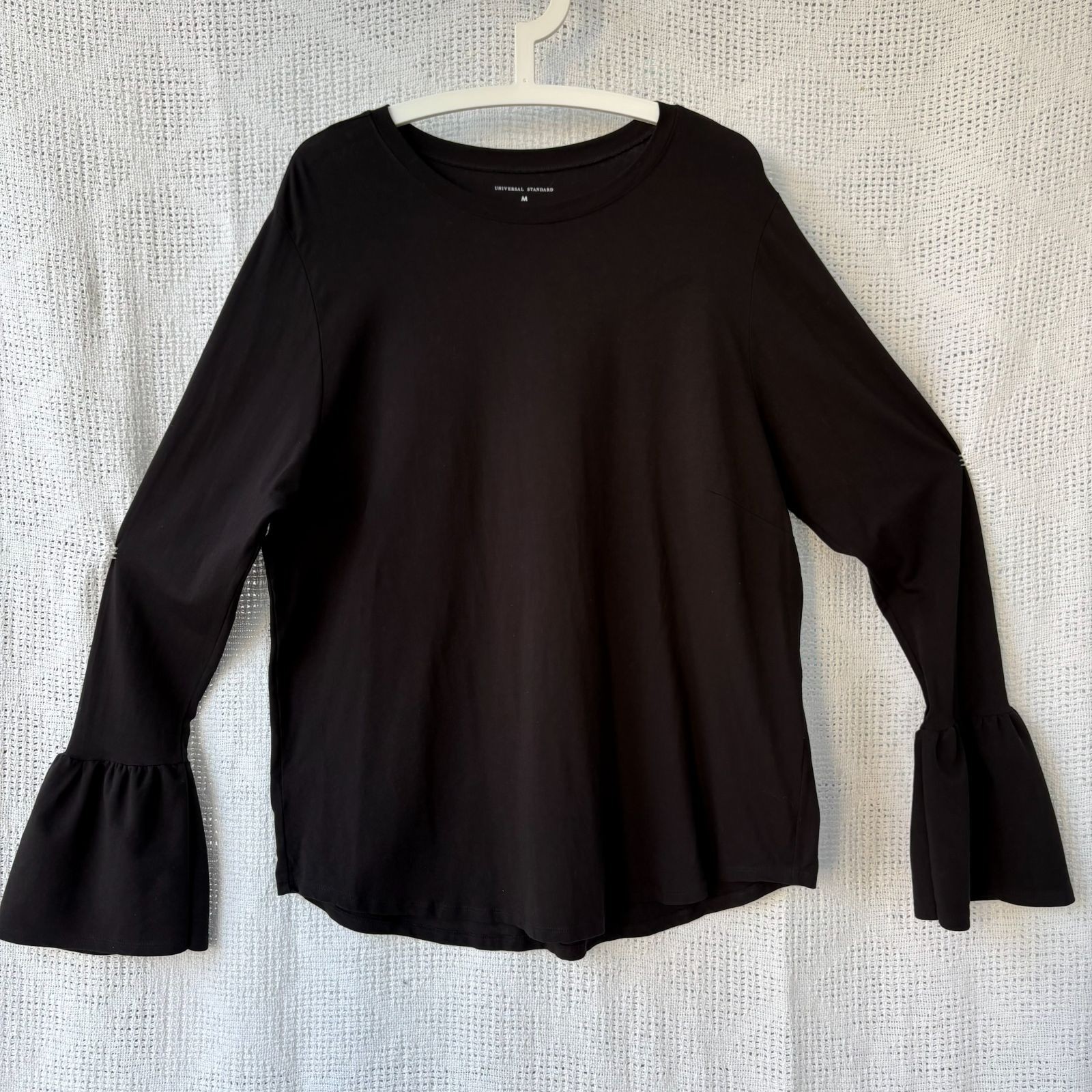 48″ Bust – top with BELL SLEEVES by Universal Standard _ GOTH * ROMANTIC