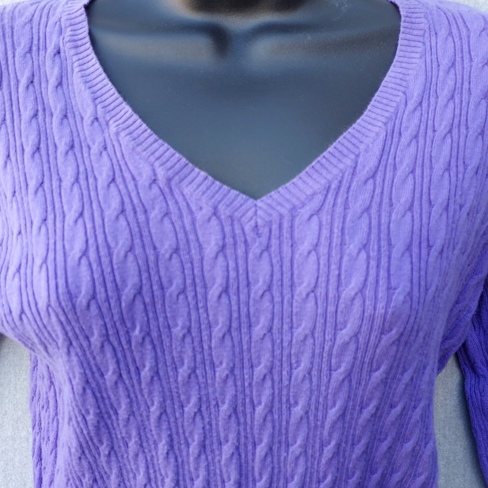 Womens Purple Cable Knit Sweater M Cotton Blend V-Neck Preppy Capsule Minimalist