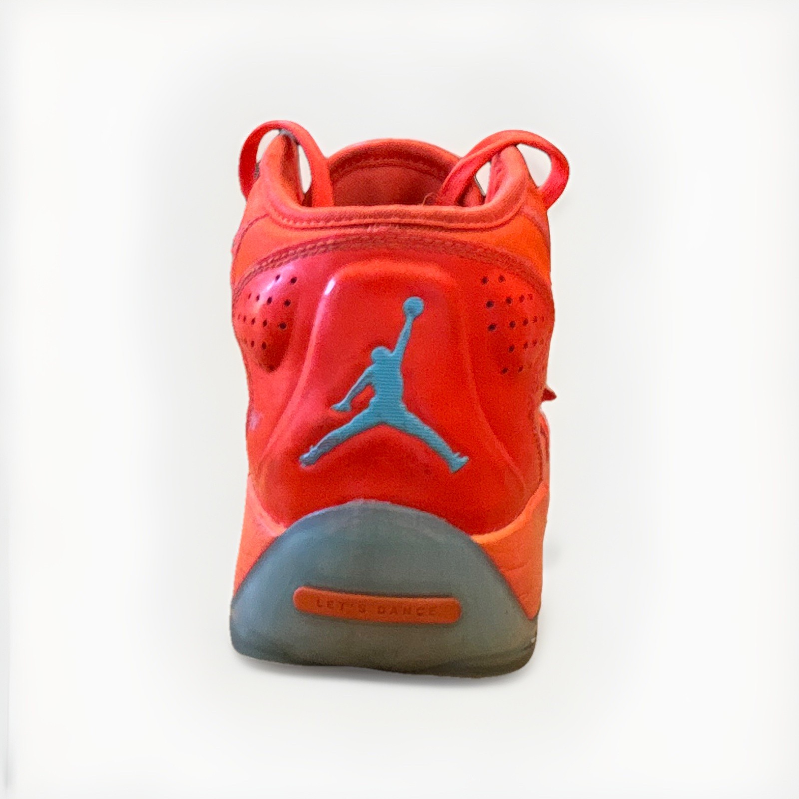 Jordan Zion 2 Hyper Crimson Mid Top Basketball Sneakers DX5423-841 Men’s 9.5