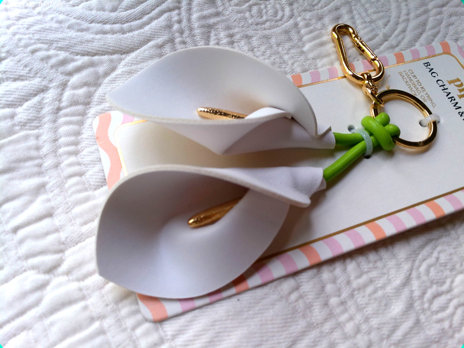 PIPER K BAG CHARM & KEY CHAIN CALLA LILLIES GOLD TONE RING & CARABINER DETAILED