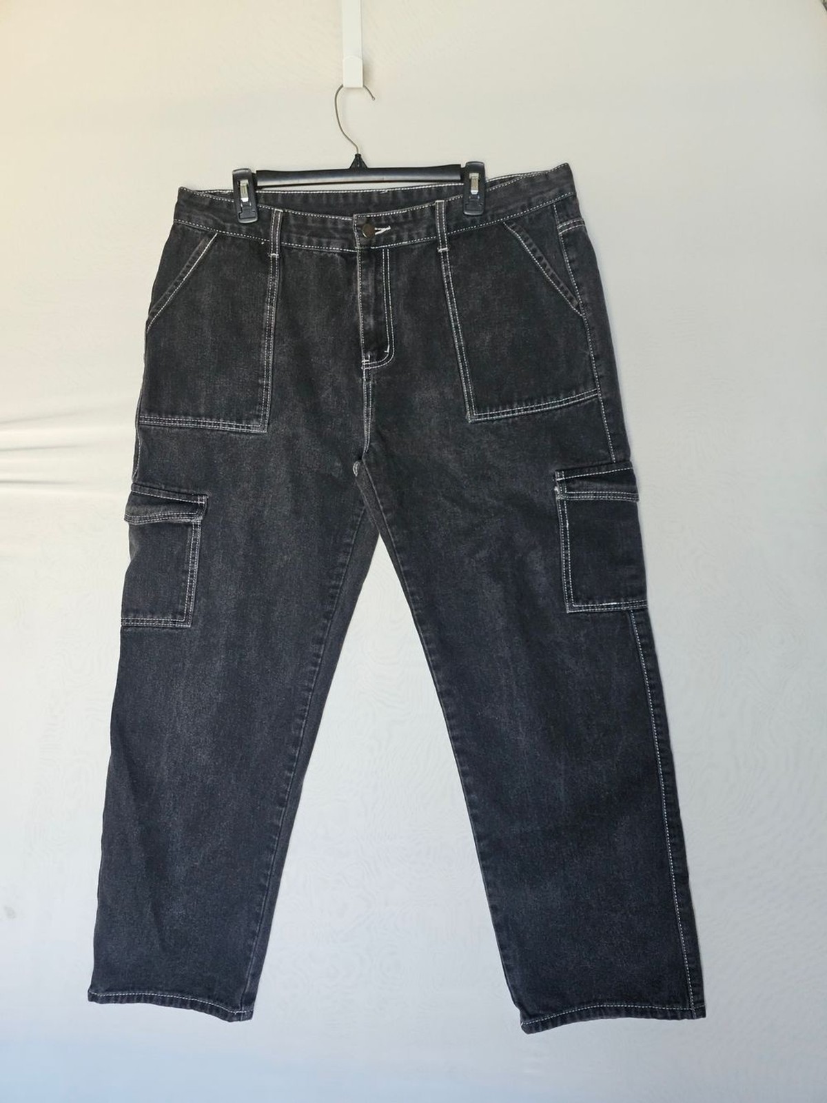 Manfinity Black Contrast Stitch Cargo Jeans XXL