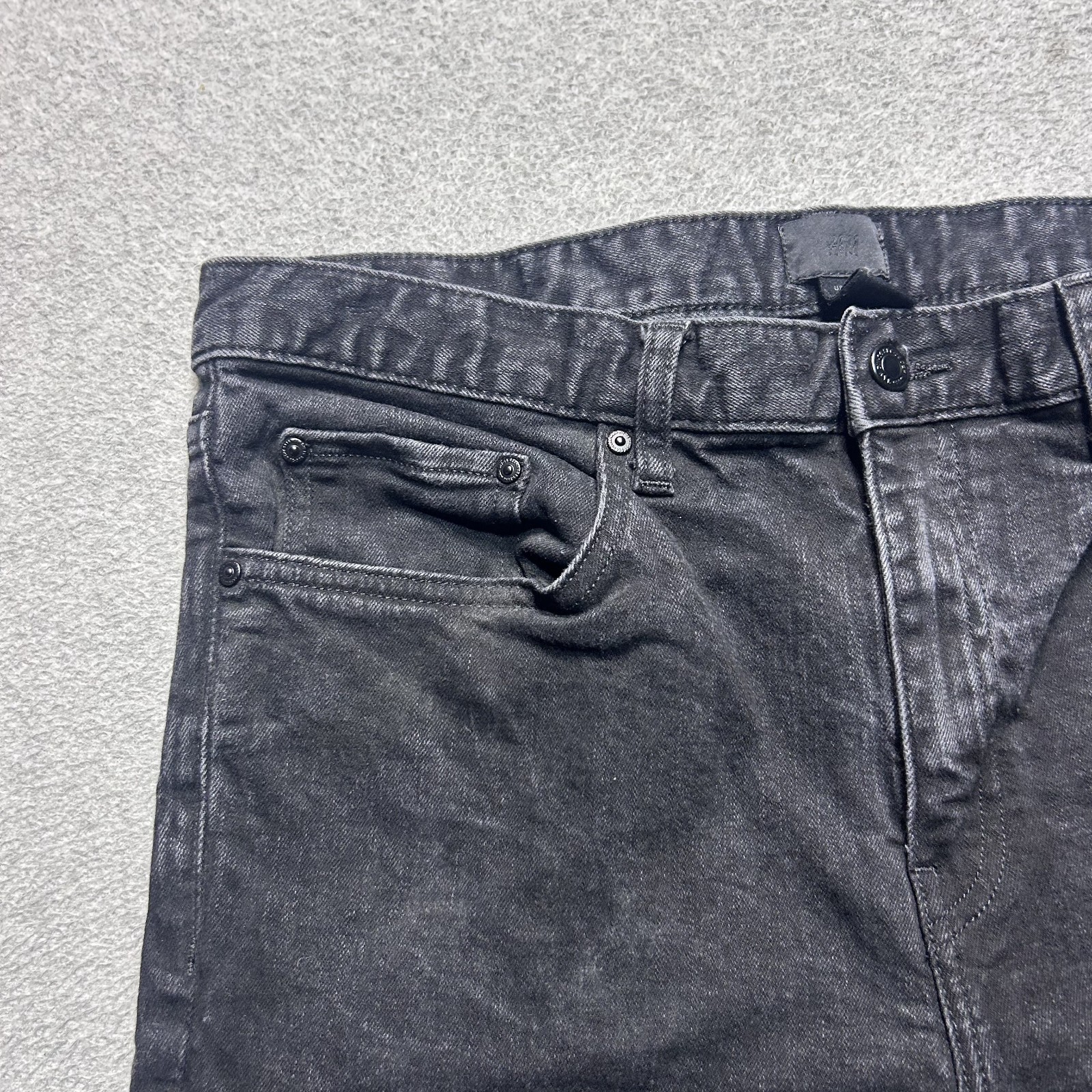 H&M Jeans Skinny Leg Mens 34 X 34 Black Distressed Stretch Denim