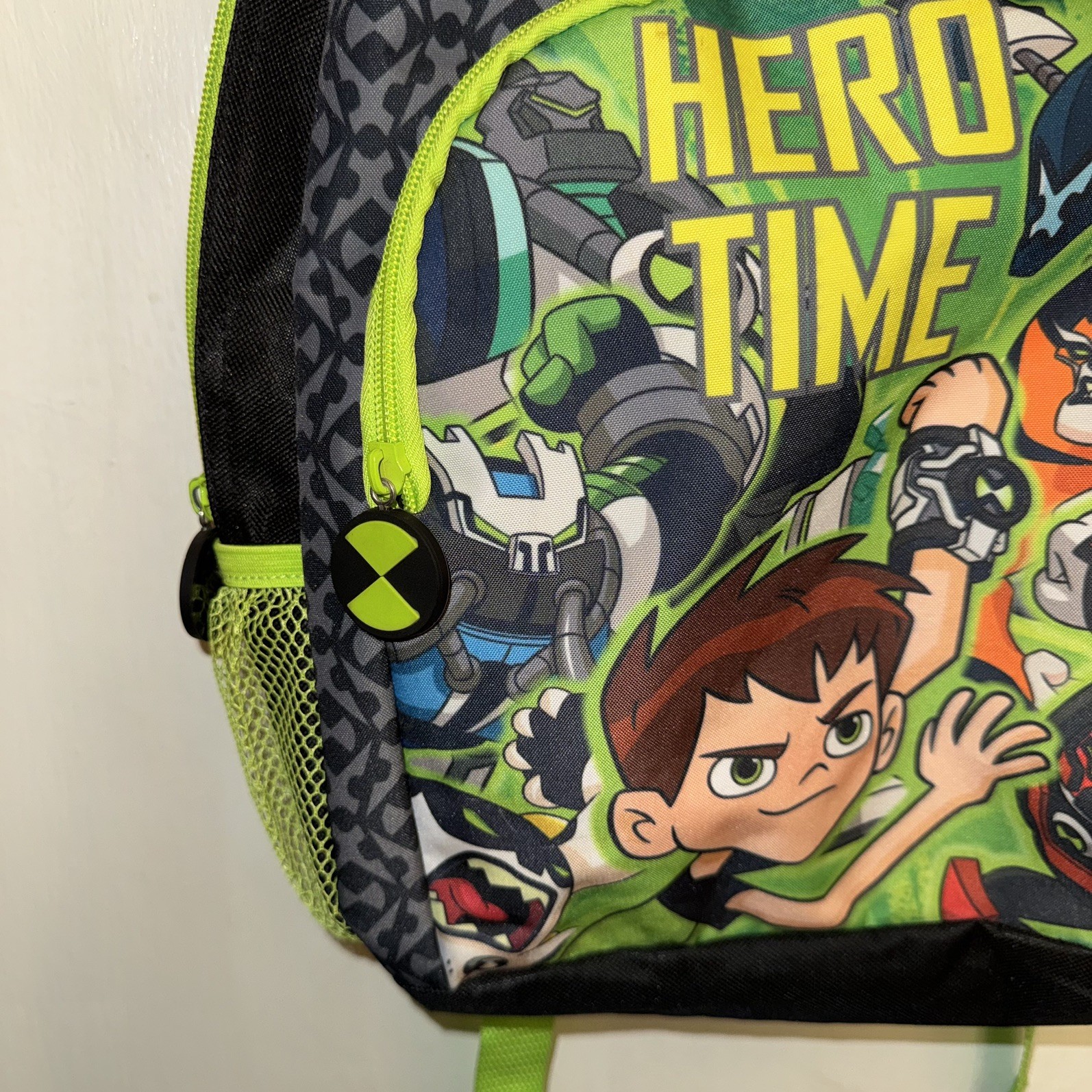 Ben 10 Cartoon Network Hero Time Kids School Backpack RARE!