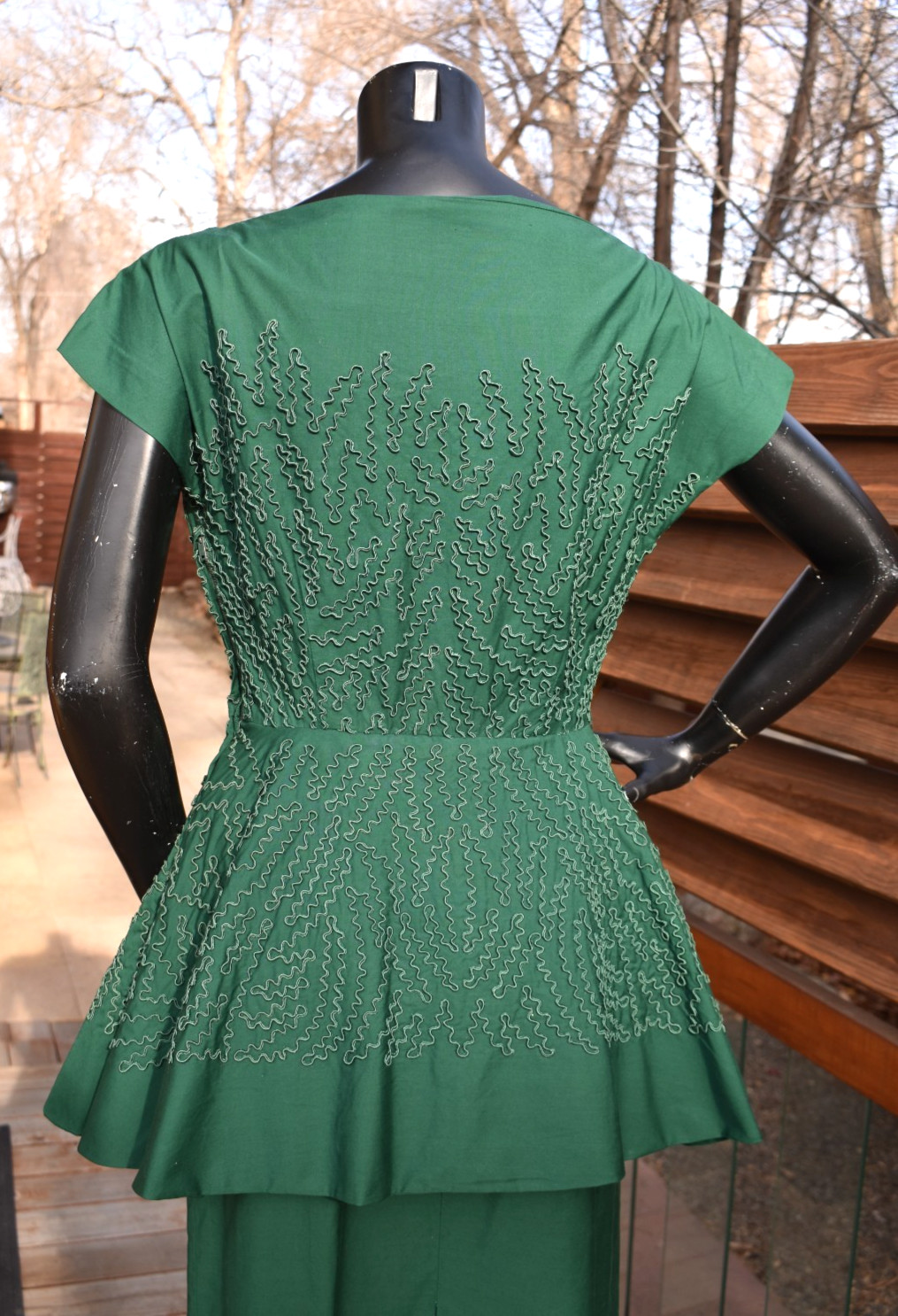 vintage 40’s 50’s forest green huge peplum party dress ribbon cord detailing MCM