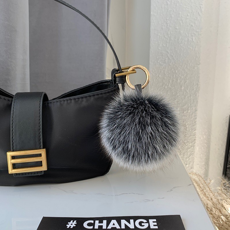 Soft Real Fox Fur Ball Pompom Keychain Keyring Bag Cute Car Phone Pendent Hot