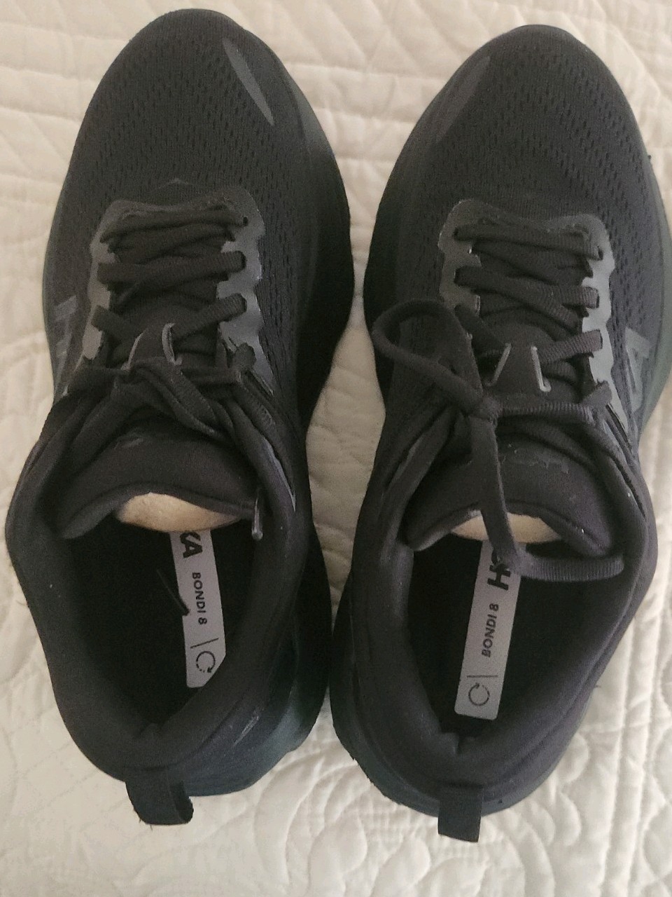 Hoka One One Bondi 8 Women’s Running Sneakers Size 8.5 D Wide, Black/White