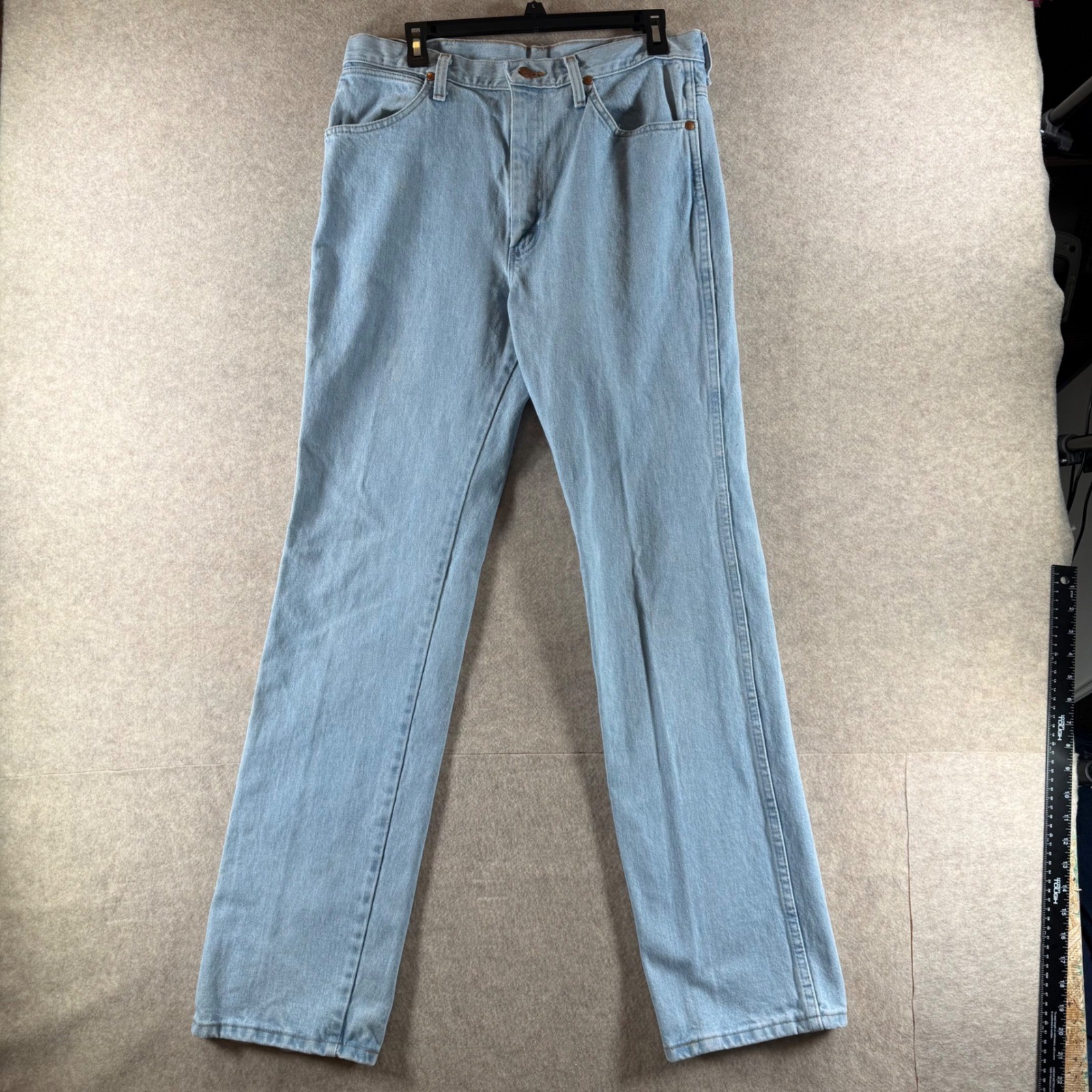 Wrangler Cowboy Cut Jeans 33×34 Light Wash Slim Fit Denim 936GBH 33×34