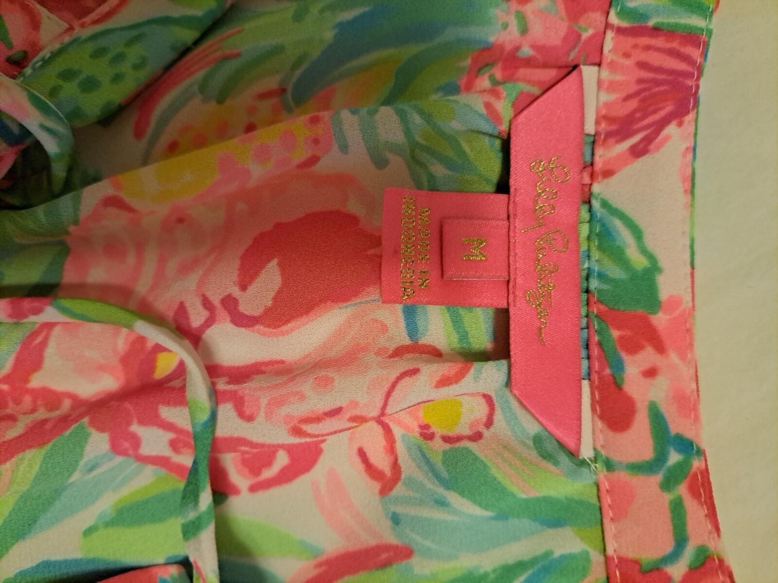 Lilly Pulitzer Carolane Halter Top Pear Necessities Size M EUC Returns Accepted