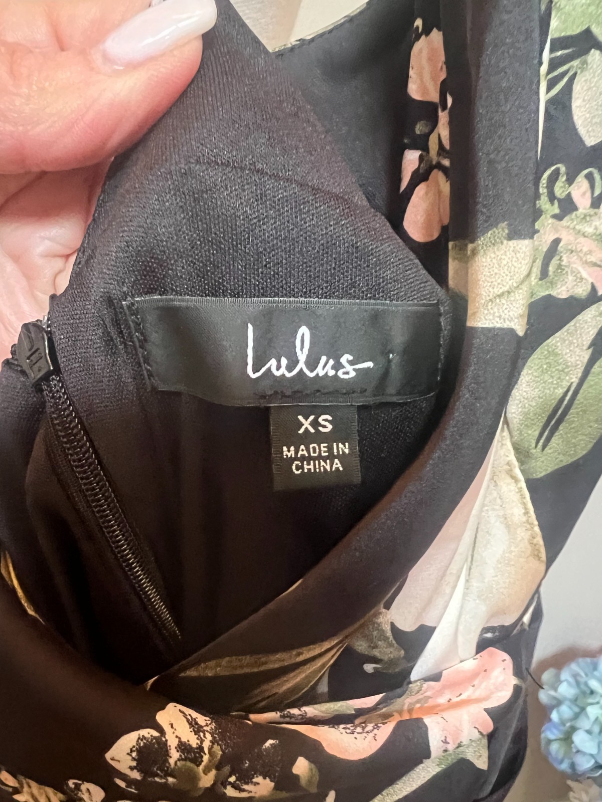 Beautiful Satin Maxi Dress from Lulus – New without tags – XS