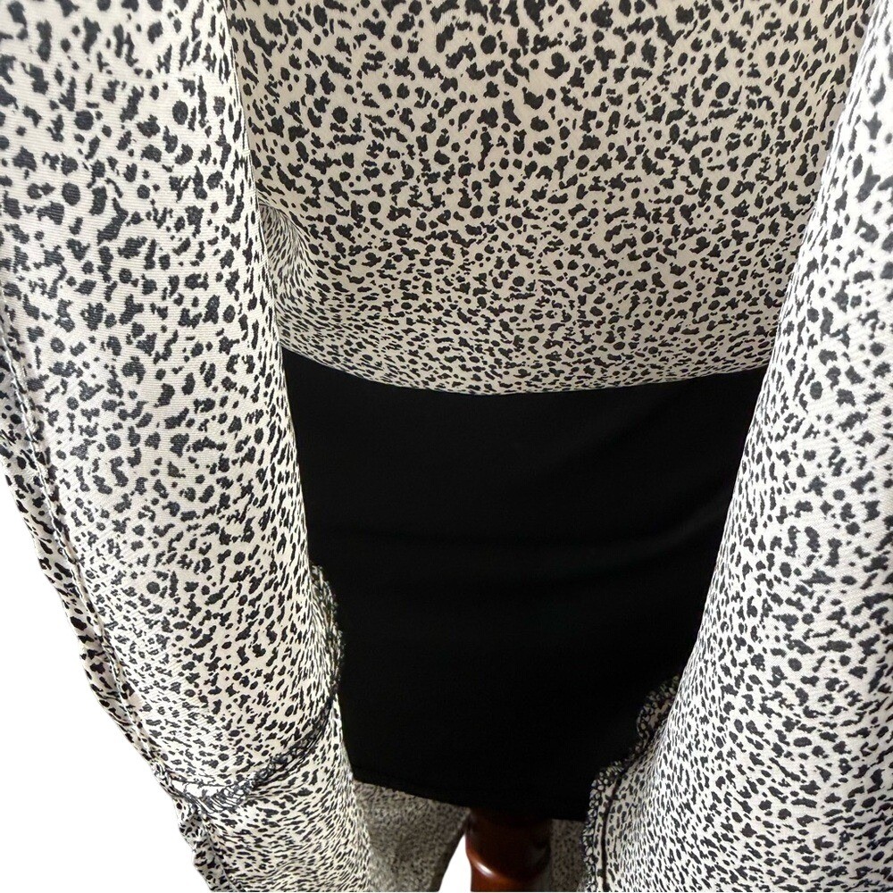 Sienna Sky Black And Cream Speckled Satin Skirt Size L Elastic Waist Mid Length