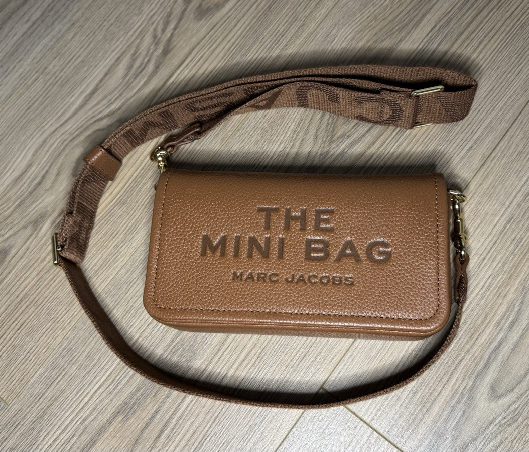 Marc Jacobs Mini Crossbody Bag Brown Pebbled Logo Gold HW Magnetic Closure