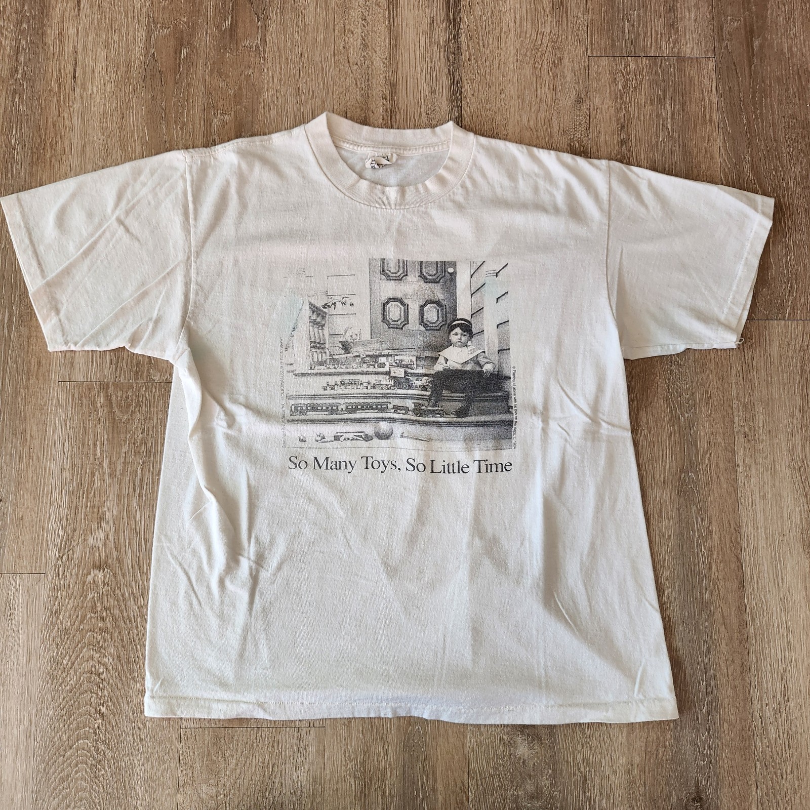 Vintage 90s So Many Toys So Little Time Tshirt Size L Cream White