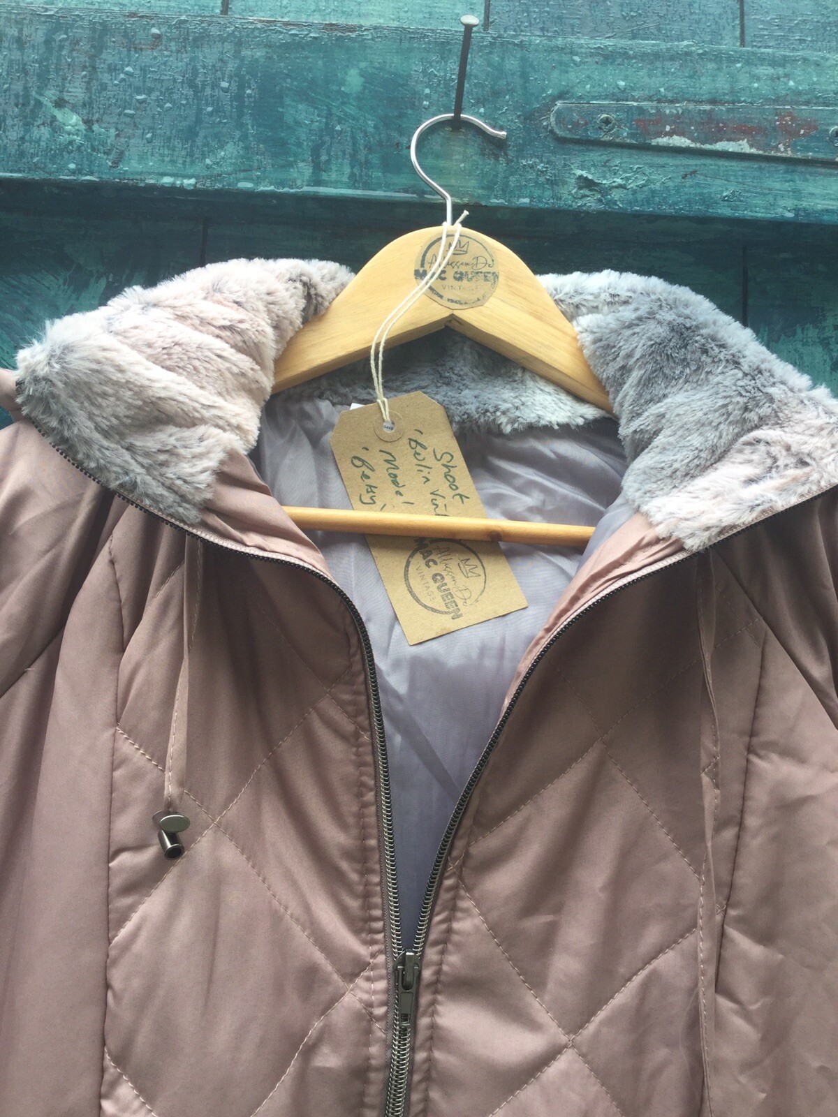 WOMENS COAT PINK QUILTED PARKA DESIGNER VINTAGE VGC WORN ON FILM INC UK PP