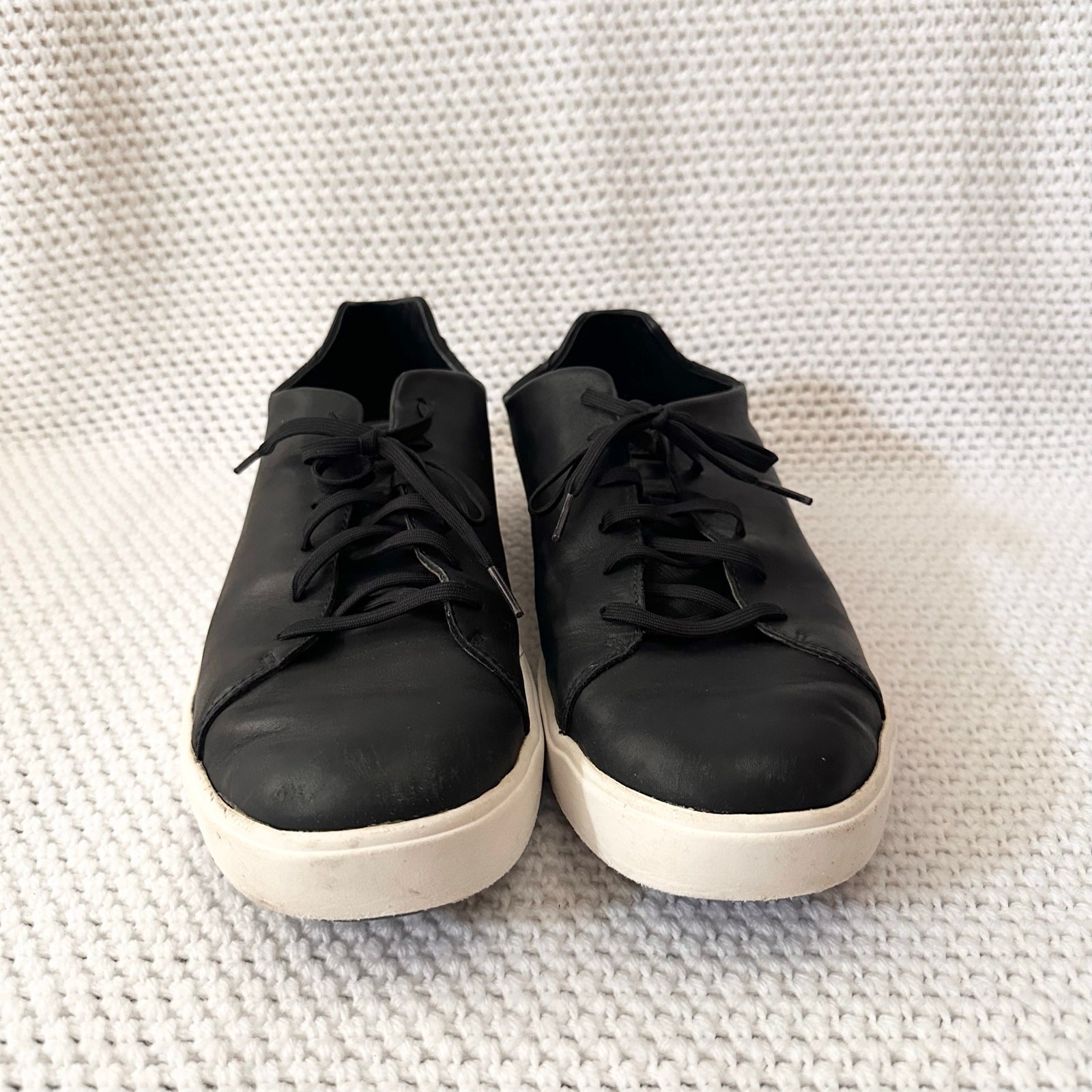 OluKai Onyx Black Leather Lae’Ahi Li ‘Ili Lace Up Low Top Sneakers Men Size 12