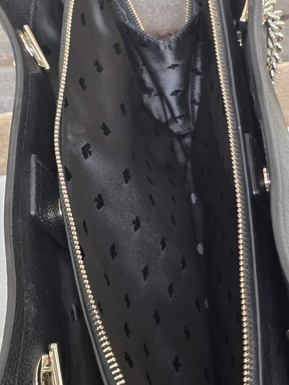 Kate Spade New York Wellesley Camryn Black Pebbled Leather Chain Tote