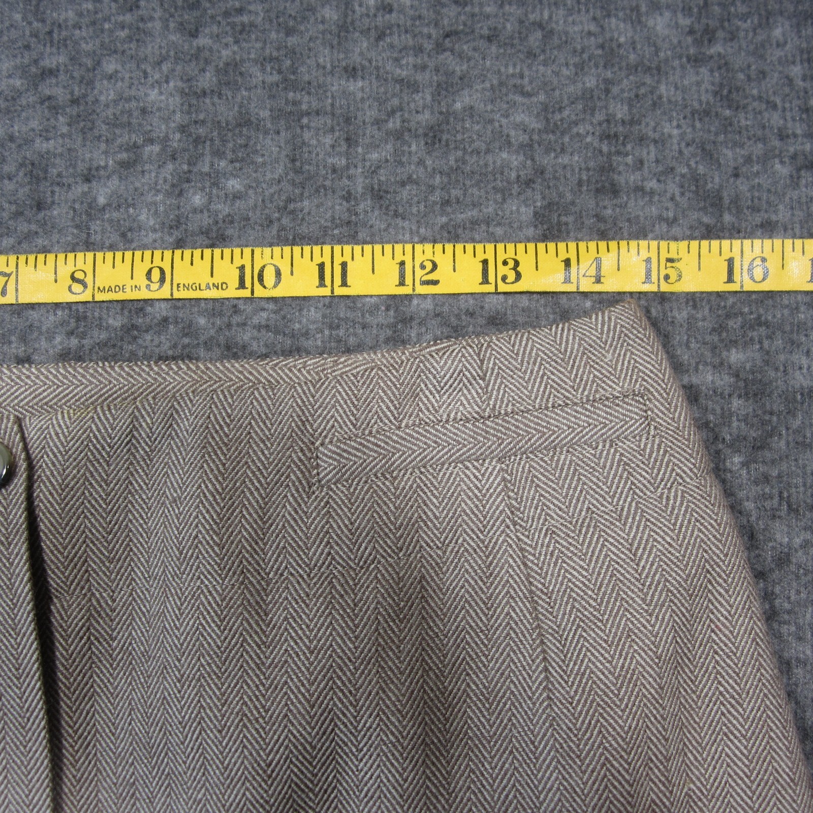 Harve Benard Wool Herringbone Skirt 10P Tan Back Vent Lined Old Money Academia