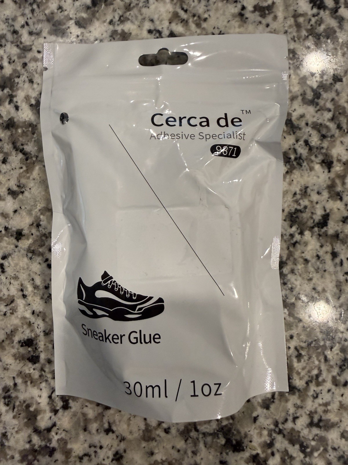 Shoe Glue Professional Grade Shoe Repair Glue 30ML (1 oz)