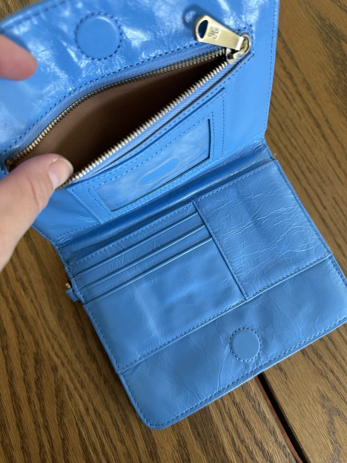 HOBO Jill Wallet Women’s Crossbody Bag Purse in Tranquil Blue