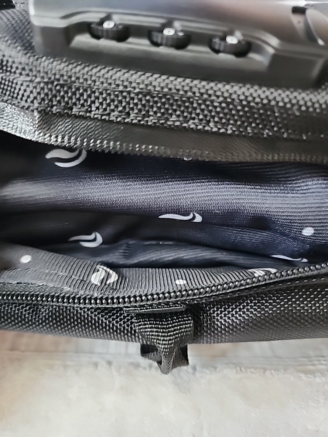 Skunk Black Mini Duffle Tube New Without Tags
