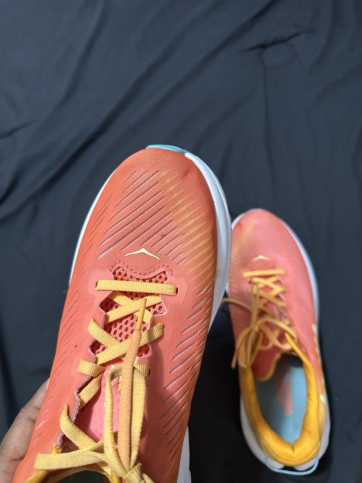 Hoka One One Rincon 3 Low Camellia Radiant Yellow Women’s Size 11