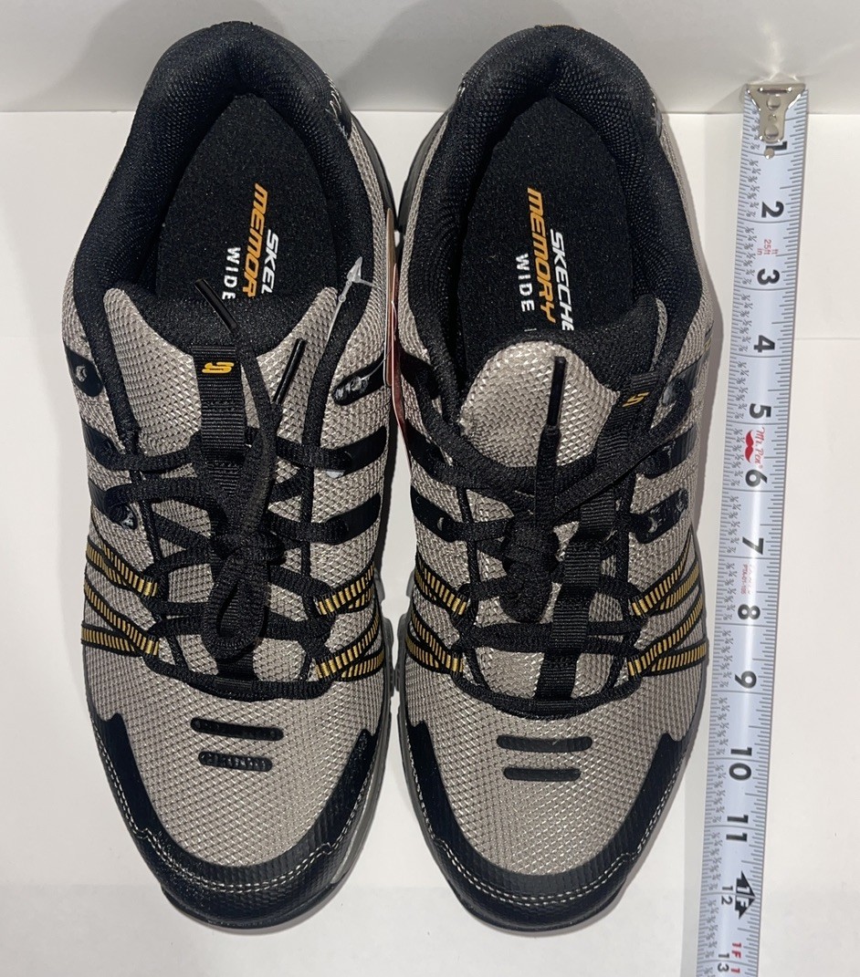 Skechers Memory Foam Wide Fit Men’s 9.5W Tan Black Walking Comfort Sneakers