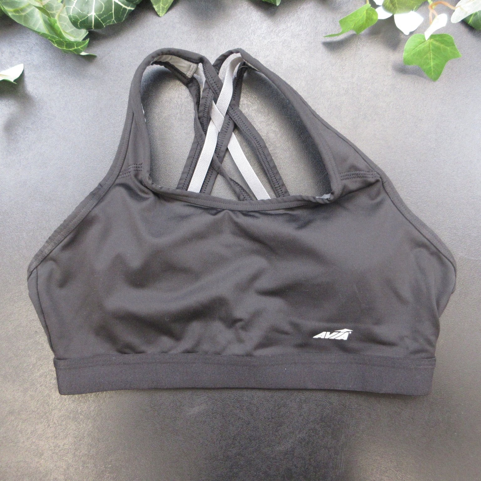 AVIA Women’s Sports Bra Black Size M Strappy Back Wireless Polyester Spandex