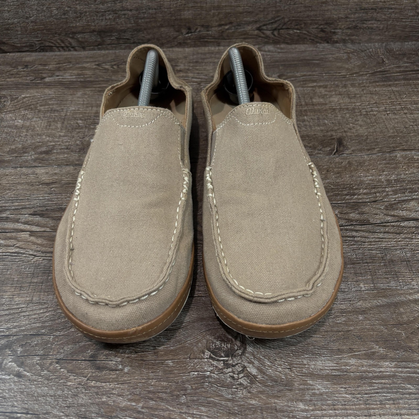 OluKai Puhalu Canvas Shoes Men’s 11 Beige Canvas Slip On Loafers Casual