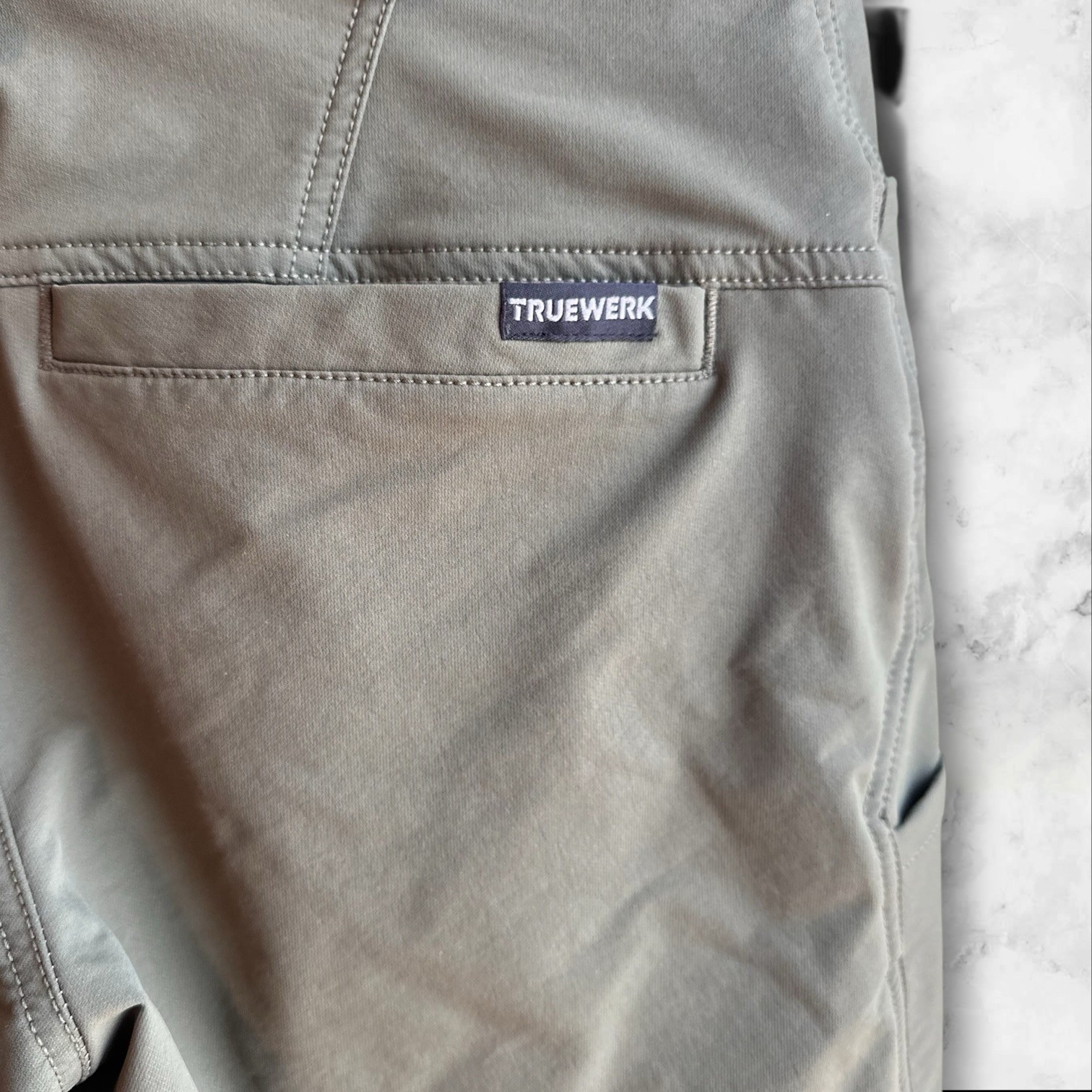 Truewerk T2 Werkpants Mens 34/33 Olive Green Water Resistant Pants Softshell