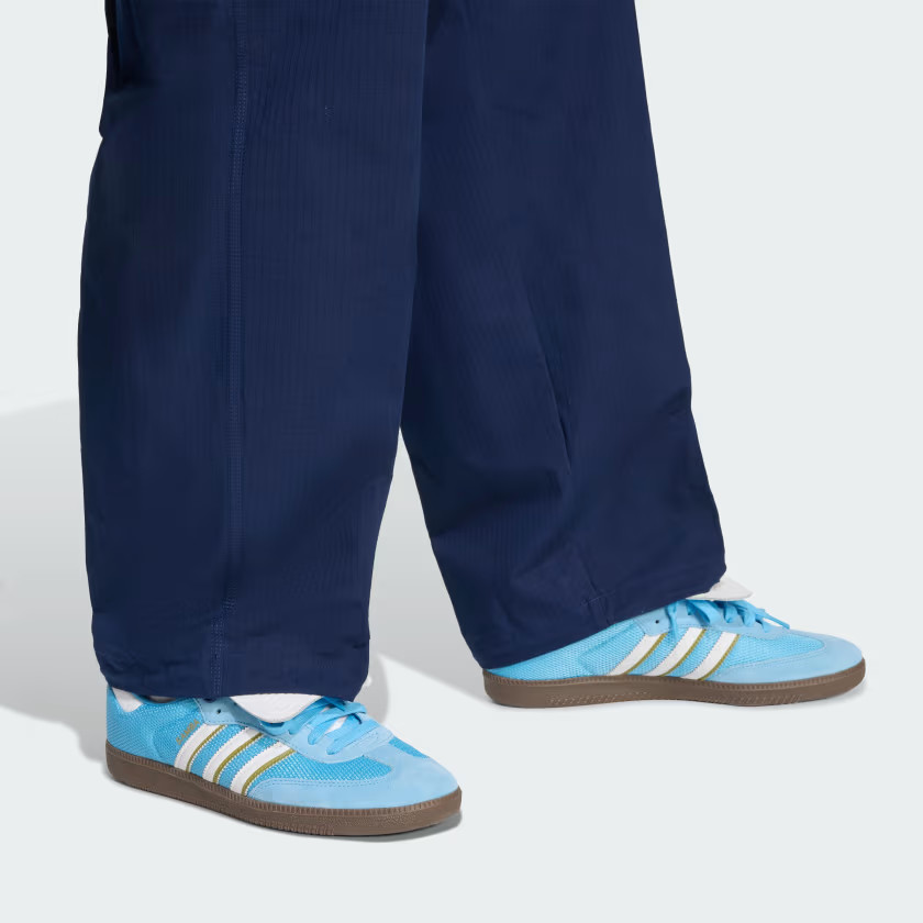 adidas men Trefoil Essentials Woven