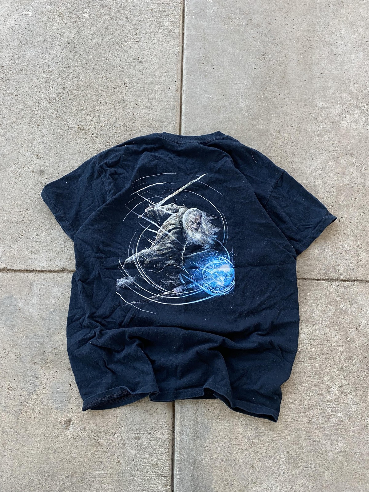 Guardians Of Middle-earth Shirt Mens Medium Black Gandalf Gildan Graphic Tee Y2k