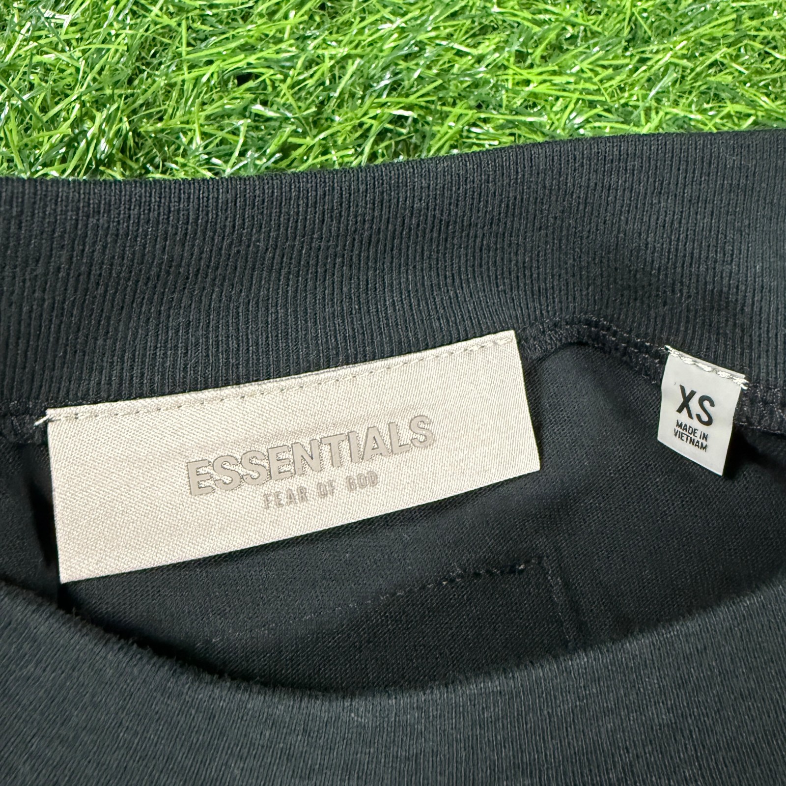 Fear of God Essentials T-Shirt SS22 Stretch Limo Black – 100% Authentic (XS-XL)