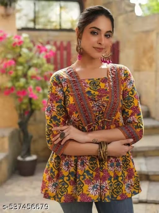 Printed Cotton Kurti/Tops/Tunics/Kurtas For Women’s Party Fashion Outfit Gift