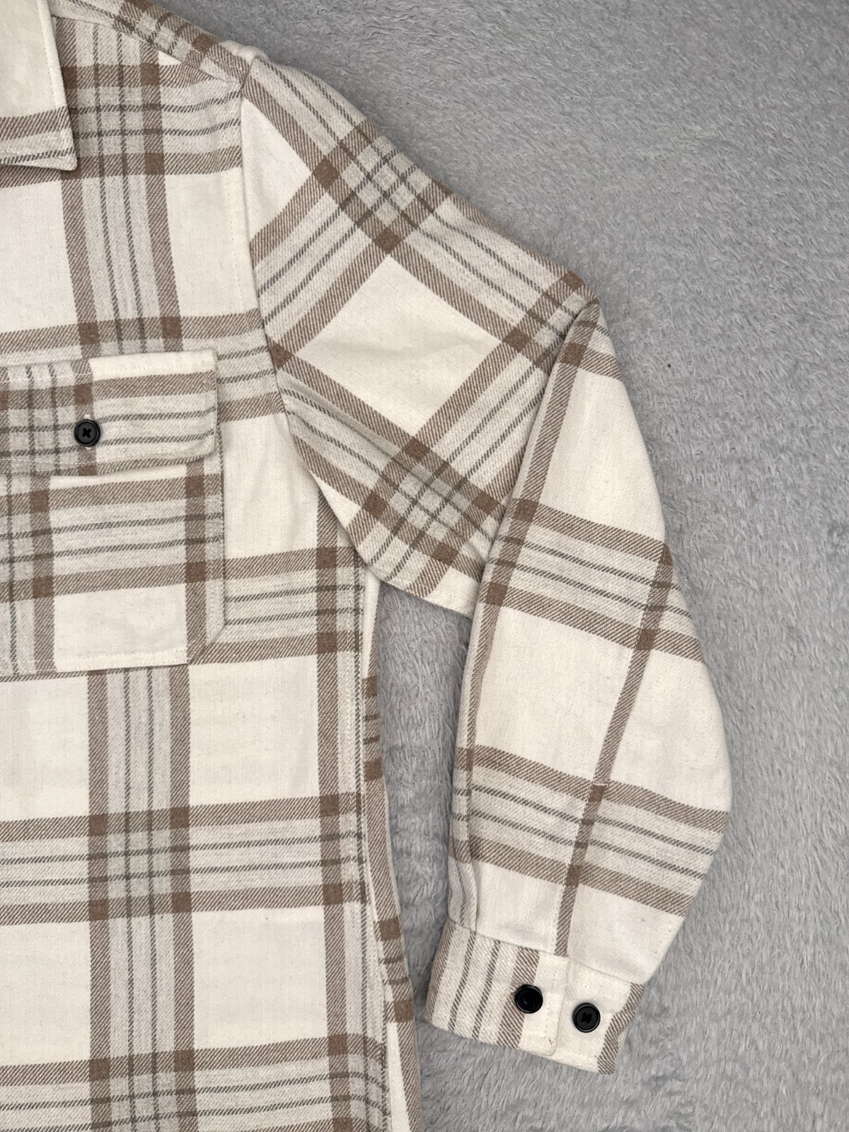 H&M Shirt Men Medium Beige White Plaid Flannel Poly Wool Blend Button Up Pockets