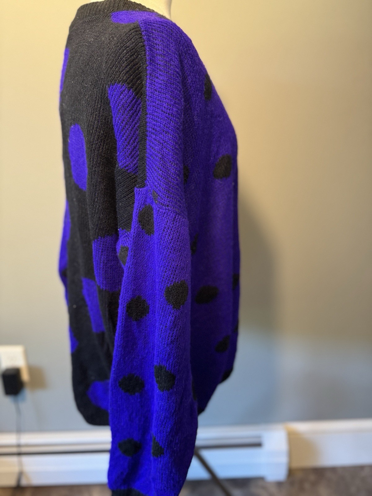 vintage 80s 90s World Trade Knits Black/Purple Abstract Sweater Chunky Knit SZ M