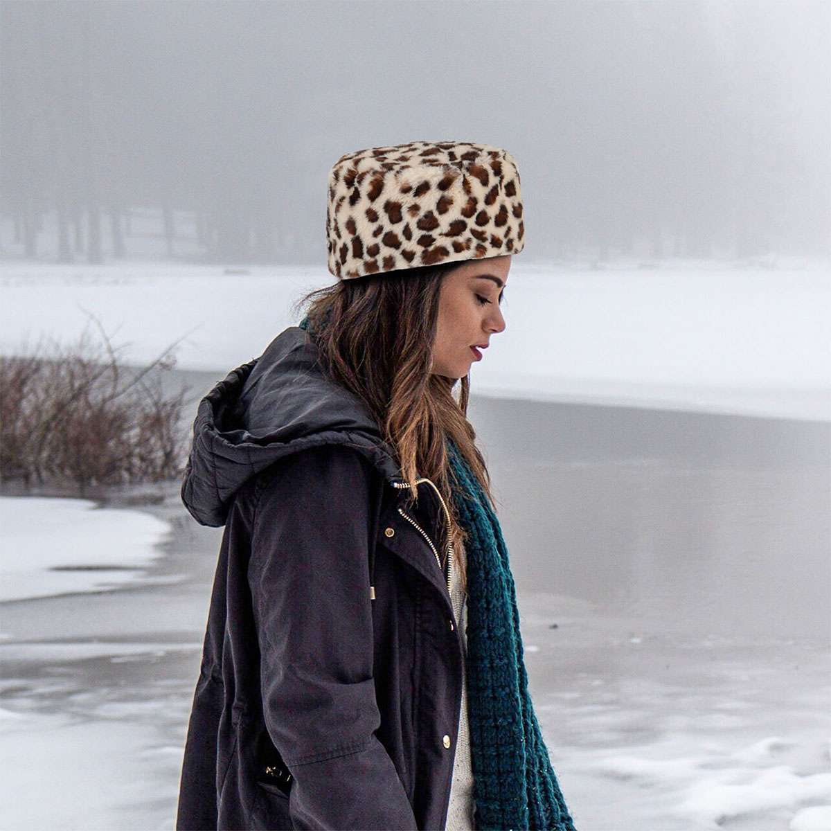 Ladies Winter Russian Faux Fur Cap Women Warm Thick Fluffy Plush Flat Top Hat US