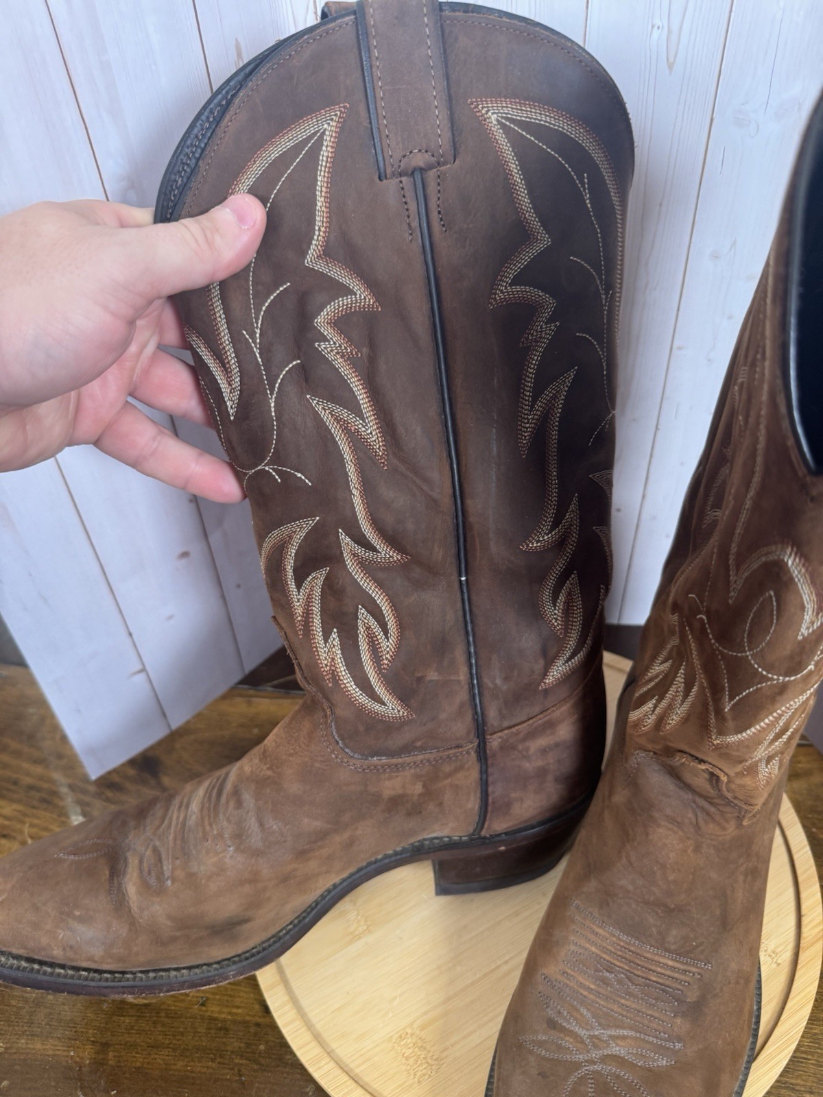 Justin 2263 Men’s Classic Western Boot with Bay Apache Foot Size 11 D US Made