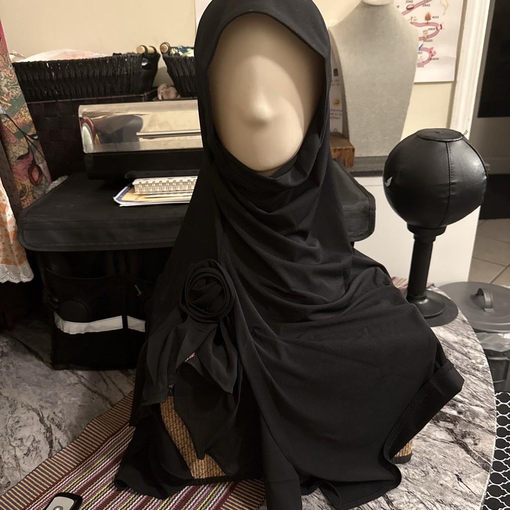 Women’s Black Solid Chiffon Hijab Headscarf Wrap Scarf with Bow Accent