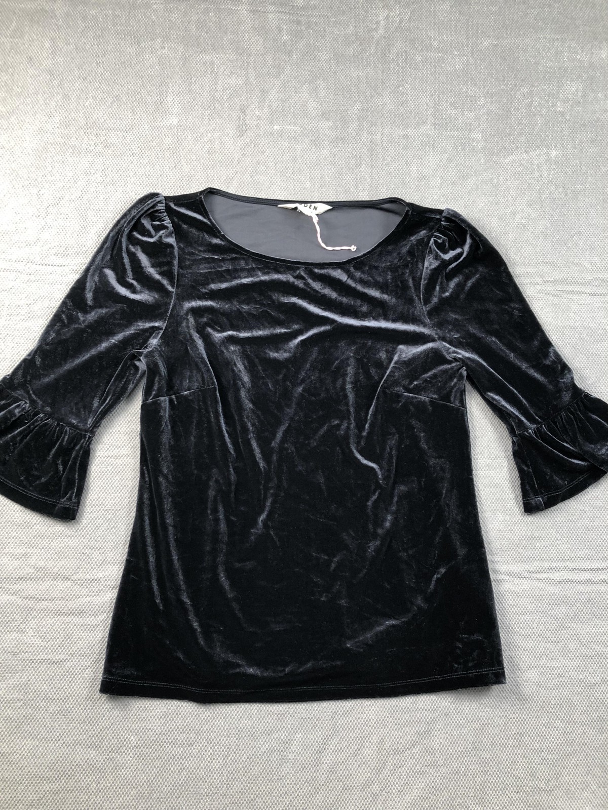 Boden Blouse Womens 6 Black Scoop Neck 3/4 Bell Sleeve Velvet Top Stretch